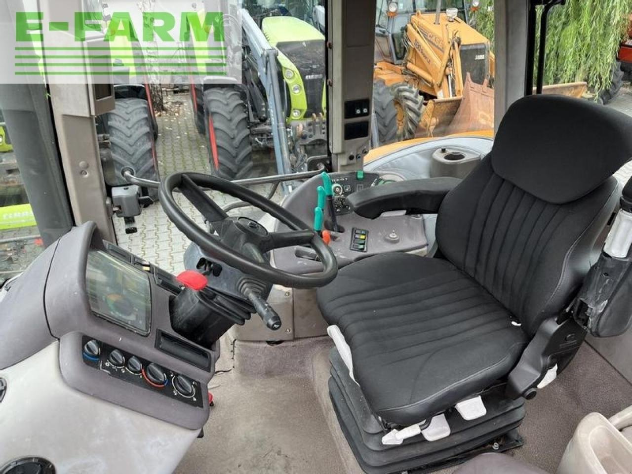 Traktor of the type Renault ares 626 rz, Gebrauchtmaschine in DAMAS?AWEK (Picture 11)