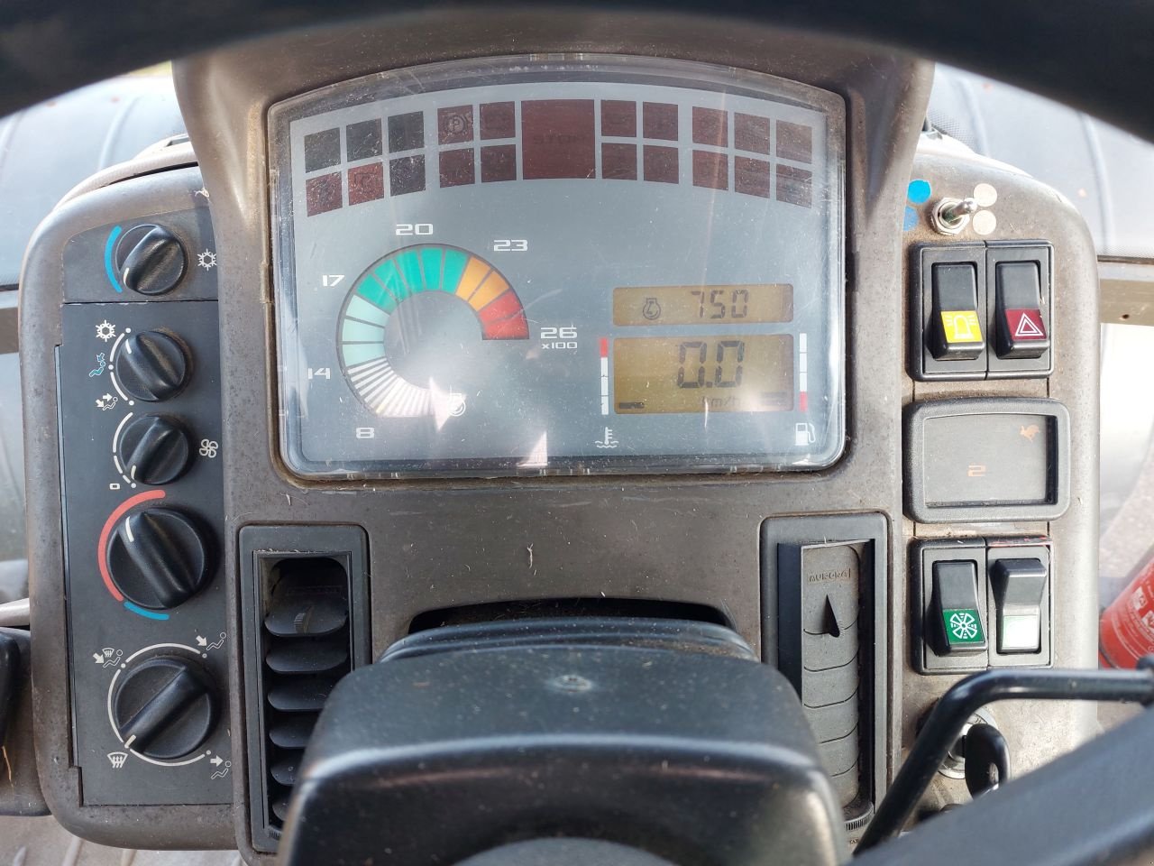 Traktor of the type Renault Ares 720, Gebrauchtmaschine in Ouderkerk aan den IJssel (Picture 11)