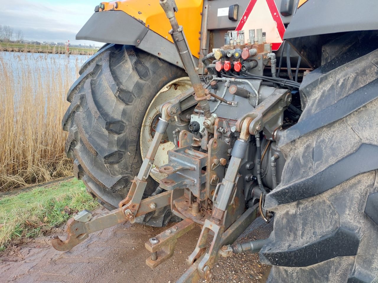Traktor of the type Renault Ares 720, Gebrauchtmaschine in Ouderkerk aan den IJssel (Picture 7)