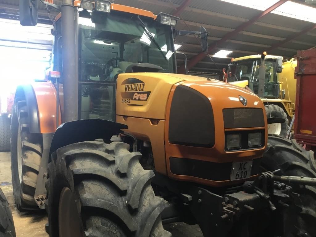 Traktor of the type Renault Ares 816 RZ, Gebrauchtmaschine in Mern (Picture 2)