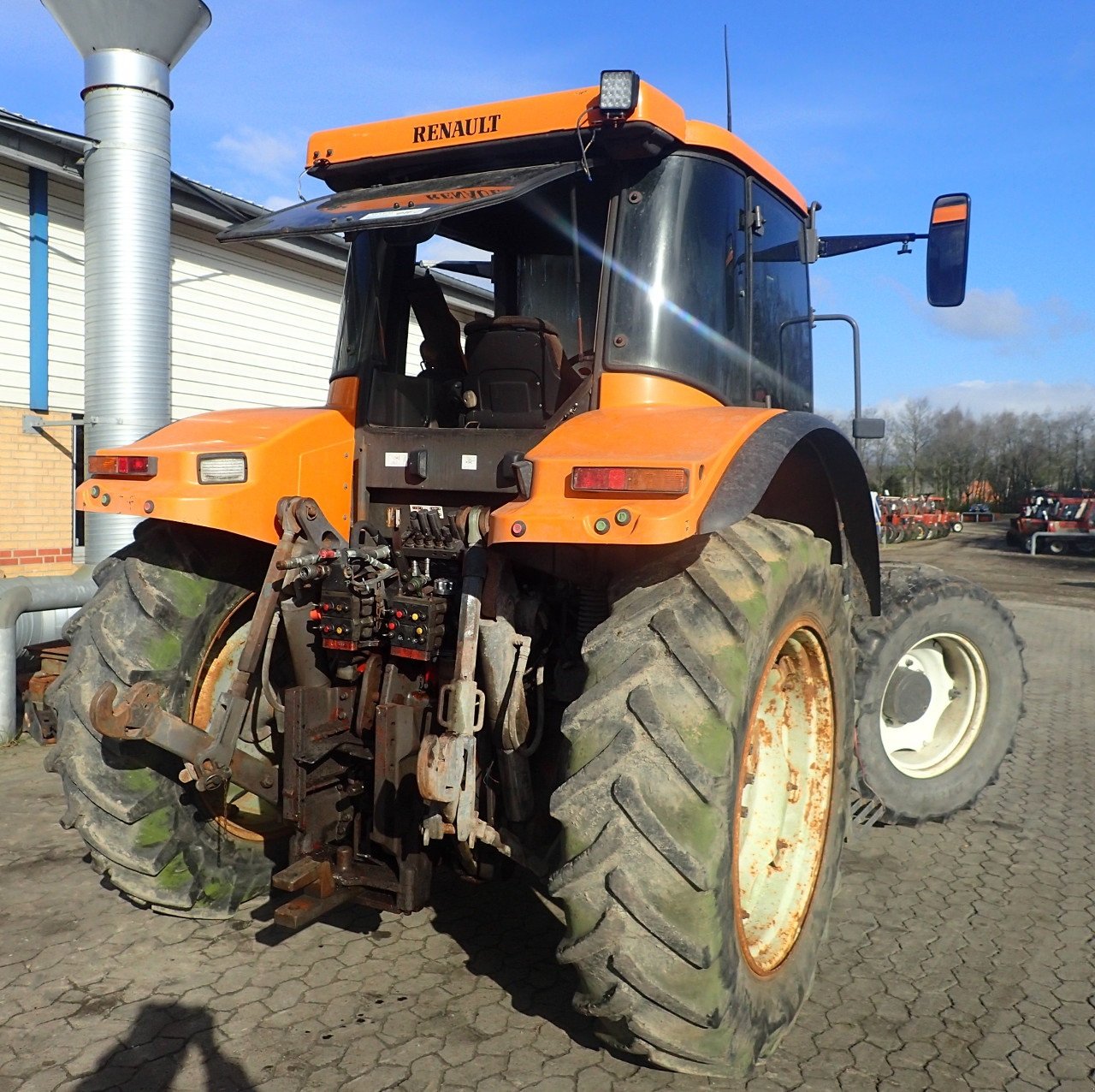 Traktor des Typs Renault Ares 816, Gebrauchtmaschine in Viborg (Bild 4)
