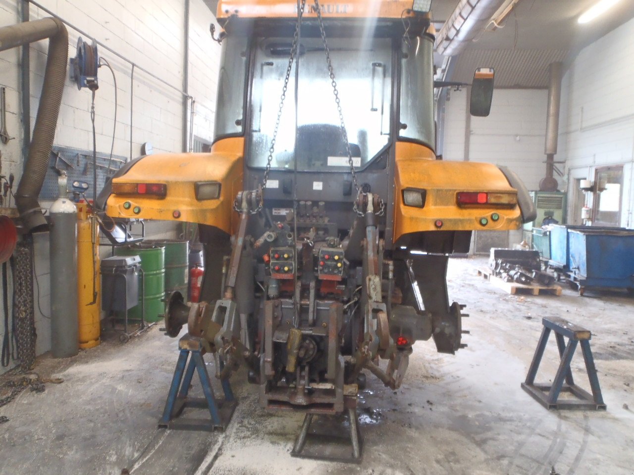 Traktor des Typs Renault Ares 816, Gebrauchtmaschine in Viborg (Bild 14)