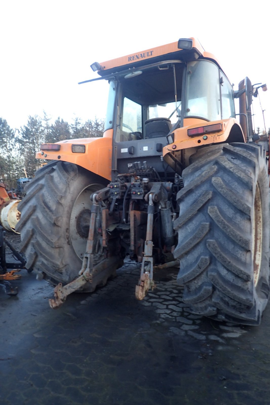 Traktor типа Renault Ares 836, Gebrauchtmaschine в Viborg (Фотография 4)