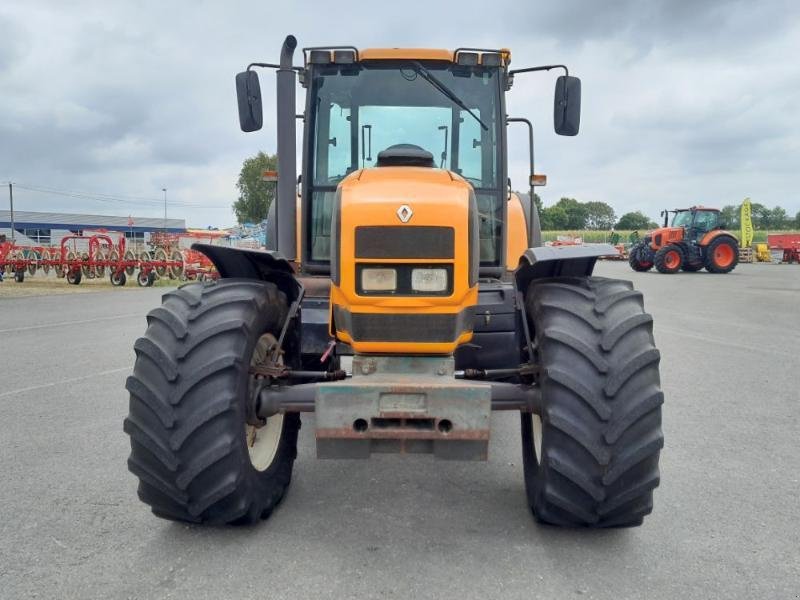 Traktor типа Renault ARES710, Gebrauchtmaschine в ANTIGNY (Фотография 2)