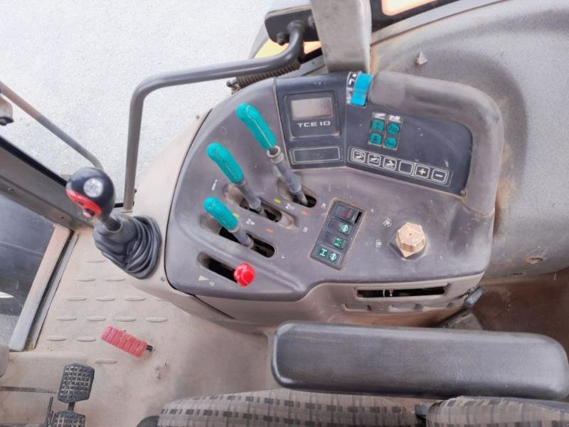 Traktor типа Renault ARES710, Gebrauchtmaschine в ANTIGNY (Фотография 11)