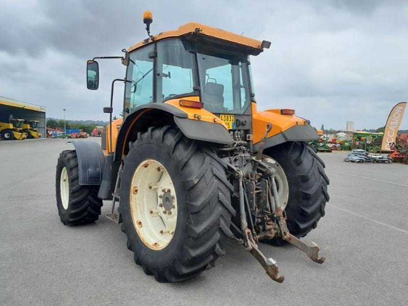 Traktor типа Renault ARES710, Gebrauchtmaschine в ANTIGNY (Фотография 8)