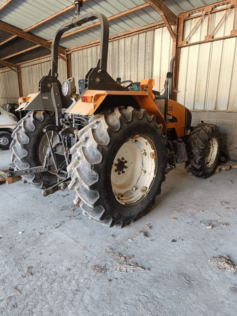 Traktor del tipo Renault CELTIS 446 RA, Gebrauchtmaschine In Chauvoncourt (Immagine 2)