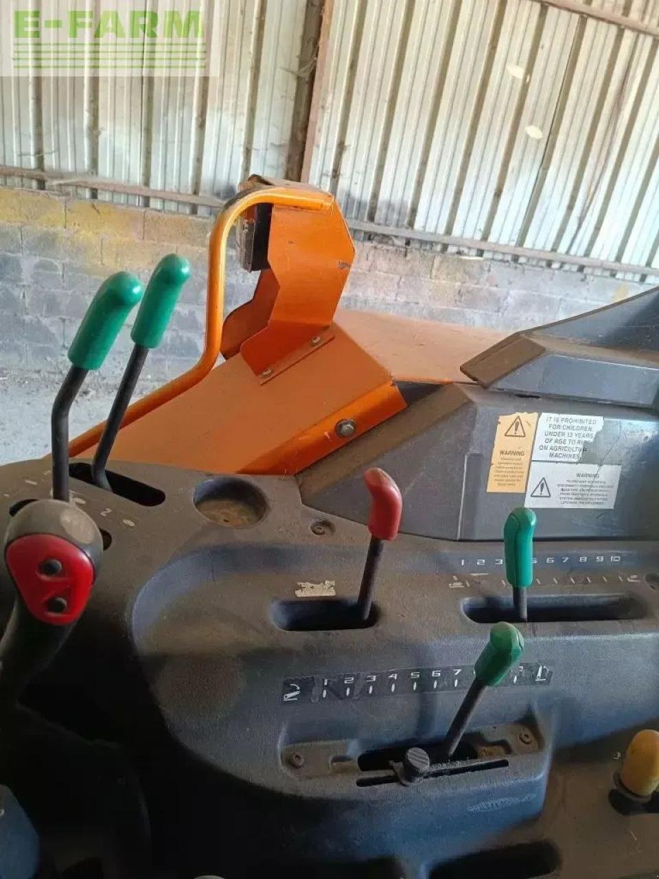 Traktor typu Renault celtis 446 ra, Gebrauchtmaschine v CHAUVONCOURT (Obrázek 7)