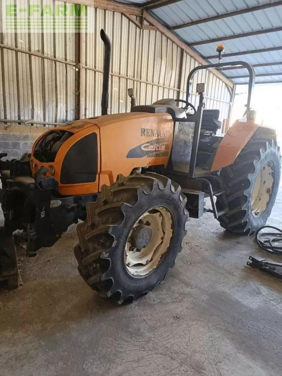 Traktor του τύπου Renault celtis 446 ra, Gebrauchtmaschine σε CHAUVONCOURT (Φωτογραφία 1)