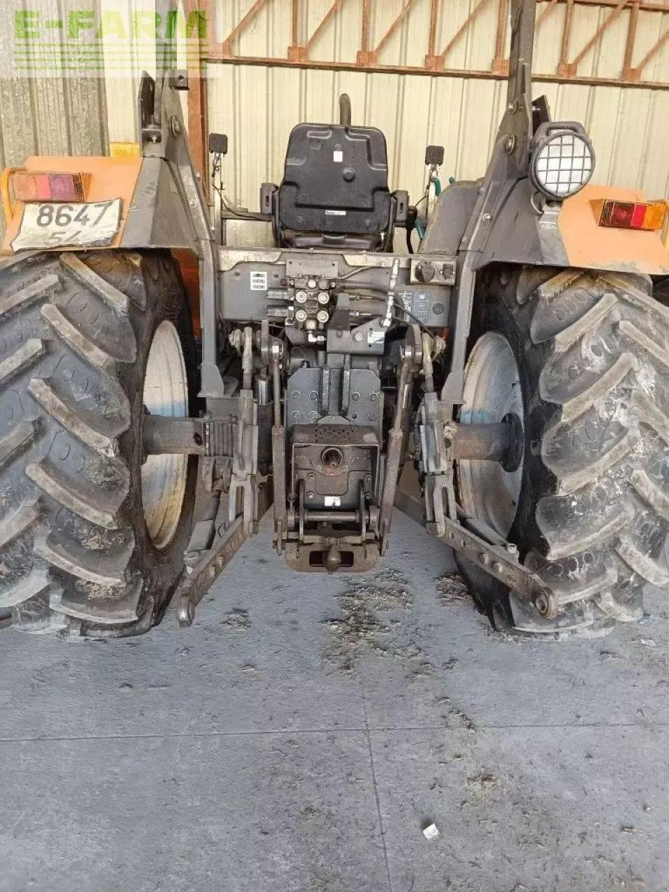 Traktor του τύπου Renault celtis 446 ra, Gebrauchtmaschine σε CHAUVONCOURT (Φωτογραφία 5)