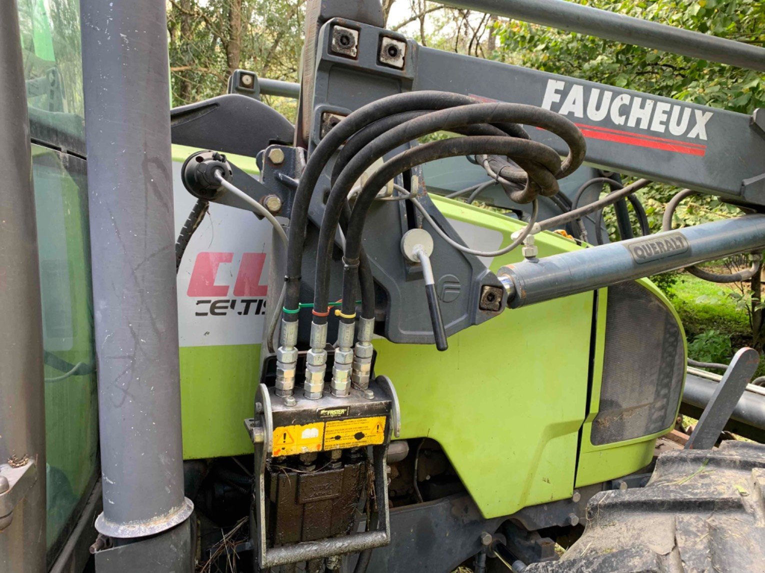 Traktor del tipo Renault CELTIS456, Gebrauchtmaschine en ORLEIX (Imagen 11)