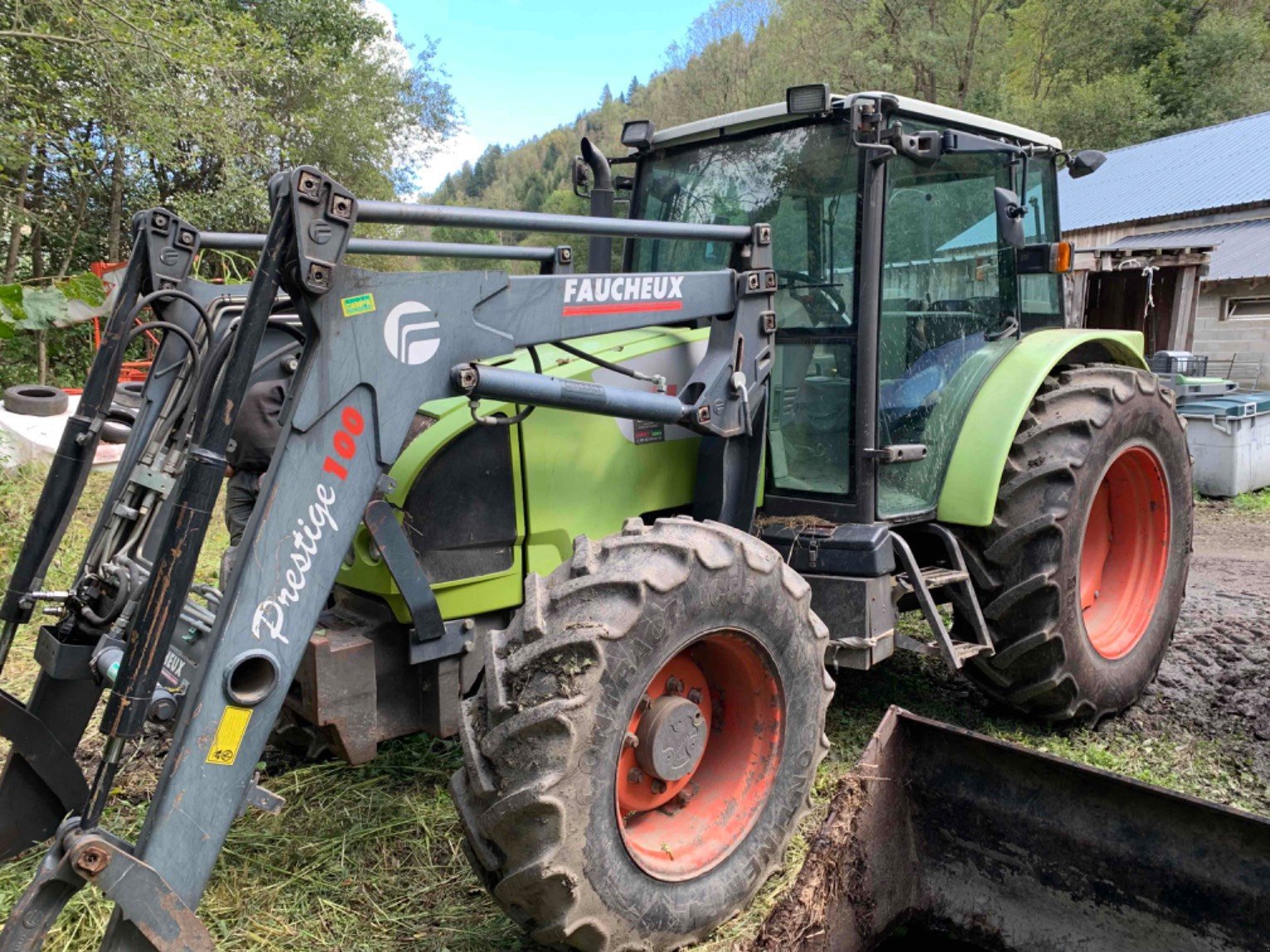 Traktor del tipo Renault CELTIS456, Gebrauchtmaschine en ORLEIX (Imagen 2)