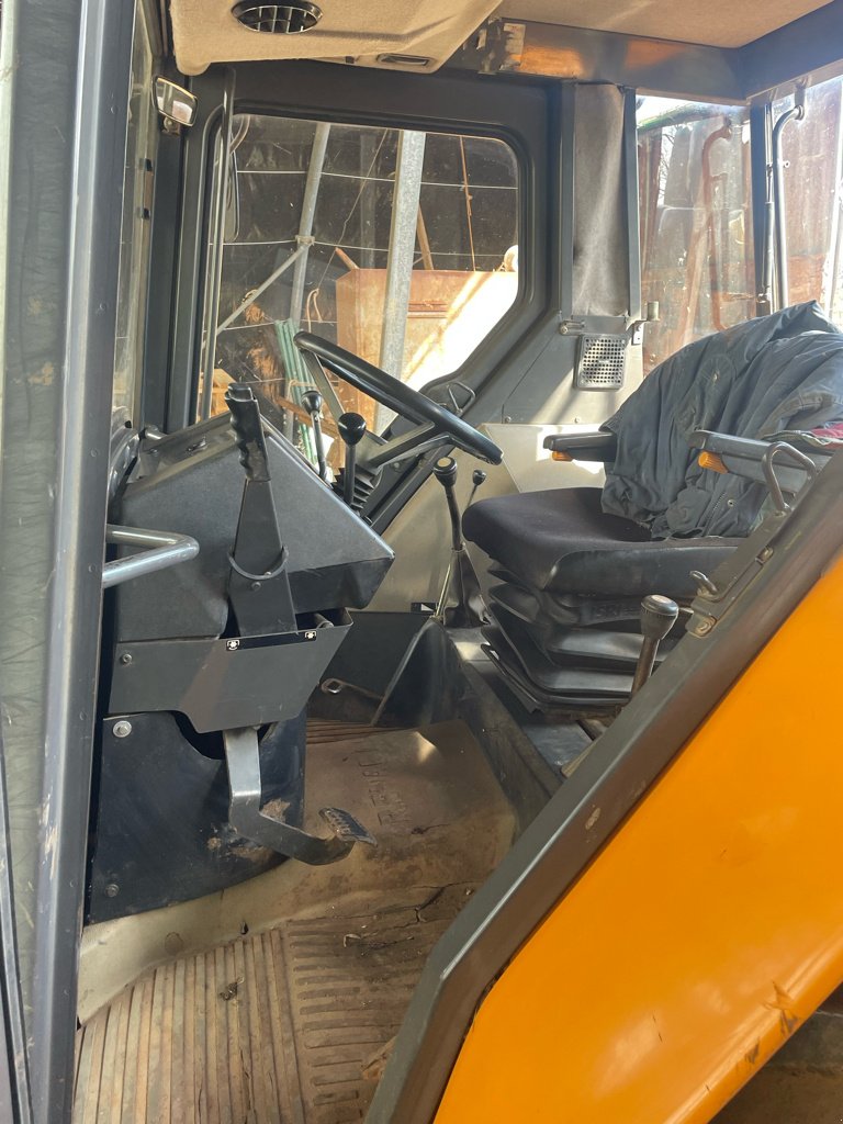 Traktor typu Renault CERES 75 X, Gebrauchtmaschine v Saint-Rémy (Obrázek 4)