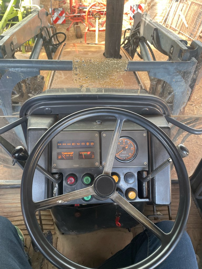 Traktor typu Renault CERES 75 X, Gebrauchtmaschine v Saint-Rémy (Obrázek 5)