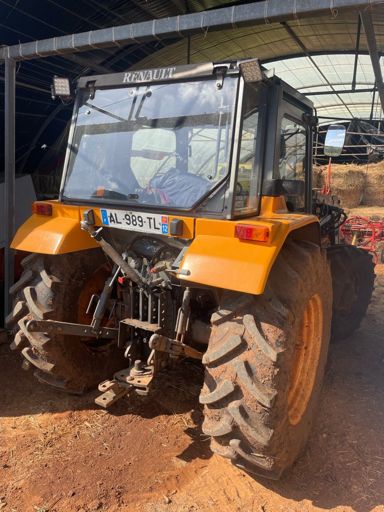 Traktor typu Renault CERES 75 X, Gebrauchtmaschine v Saint-Rémy (Obrázek 9)