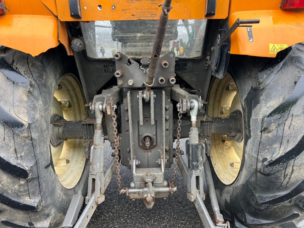 Traktor des Typs Renault CERES335X, Gebrauchtmaschine in SAINT GAUDENS (Bild 10)