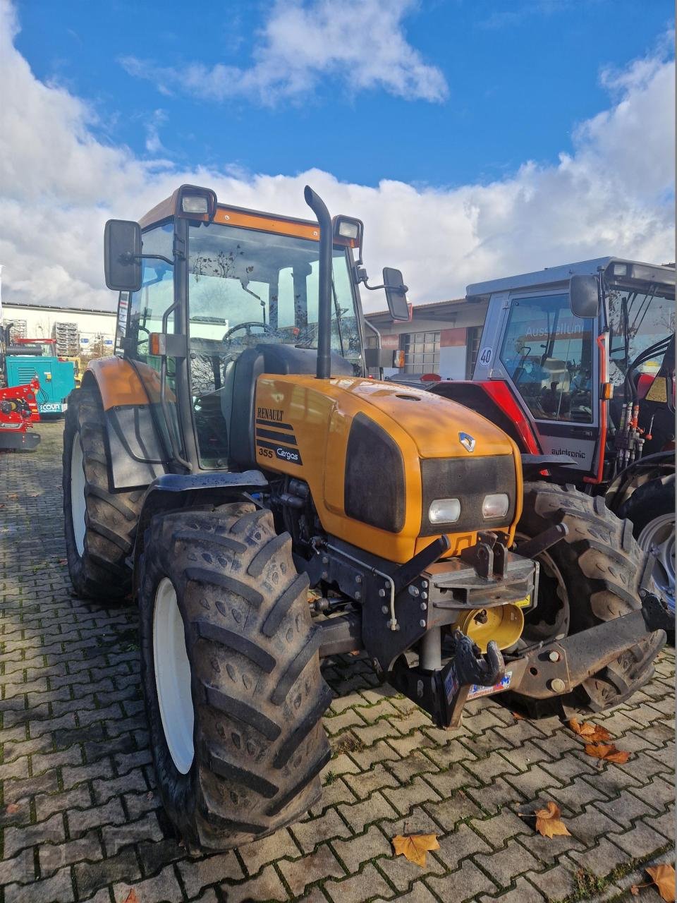 Traktor typu Renault Cergus 355 Allrad, Gebrauchtmaschine v Straubing (Obrázek 2)