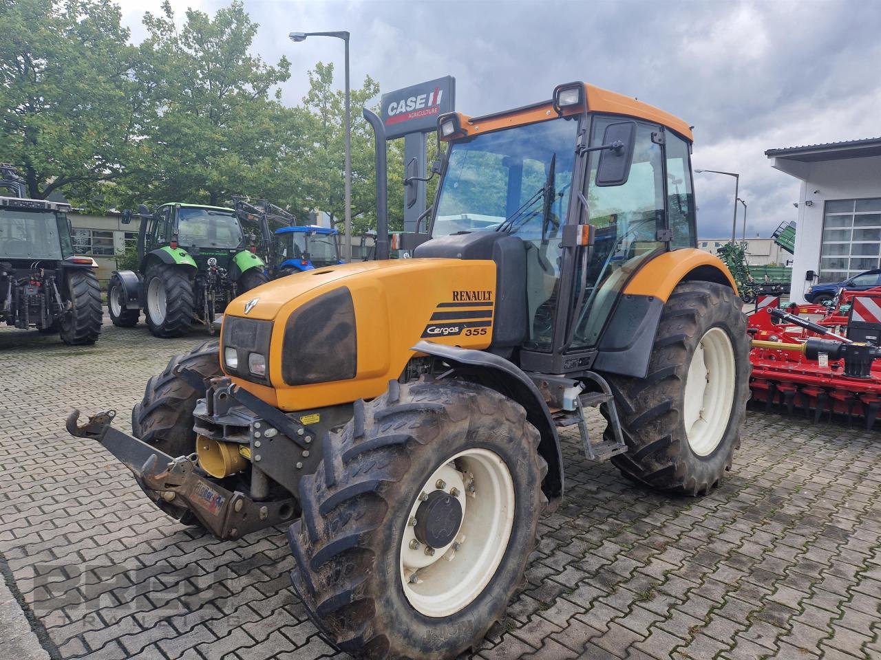 Traktor typu Renault Cergus 355 Allrad, Gebrauchtmaschine v Straubing (Obrázek 4)