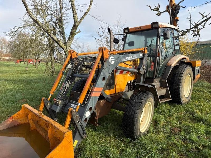 Traktor du type Renault ERGOS436, Gebrauchtmaschine en CHAUMONT (Photo 1)