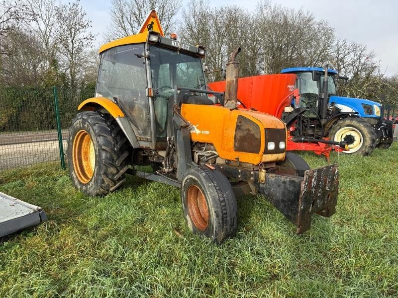 Traktor van het type Renault ERGOS85, Gebrauchtmaschine in CHAUMONT (Foto 2)