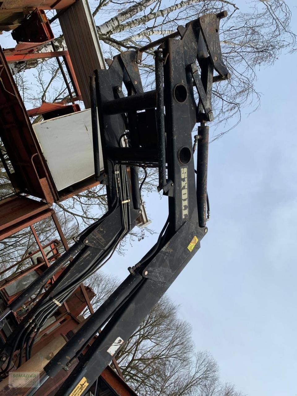 Traktor des Typs Renault Schlacht-Traktoren Renault 651-4, nur Teile, Traktoren sind demontiert, Gebrauchtmaschine in Geiselhöring (Bild 14)