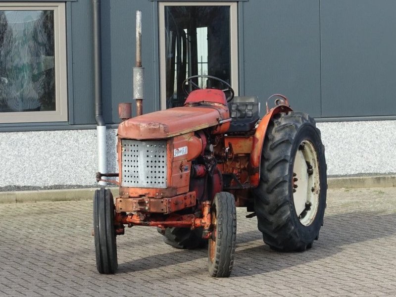 Traktor des Typs Renault Super 6D 2wd / Smalspoor, Gebrauchtmaschine in Swifterband (Bild 1)