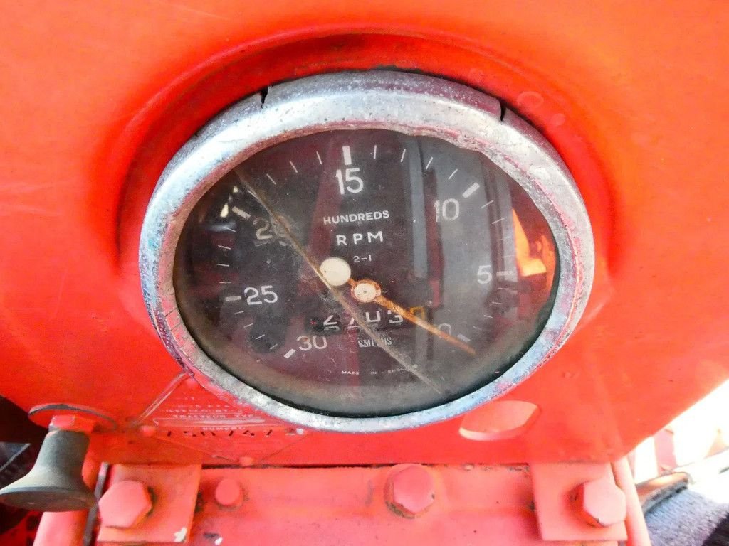 Traktor des Typs Renault Super 7 2wd / 2703 Draaiuren / Smalspoortrekker, Gebrauchtmaschine in Swifterband (Bild 9)
