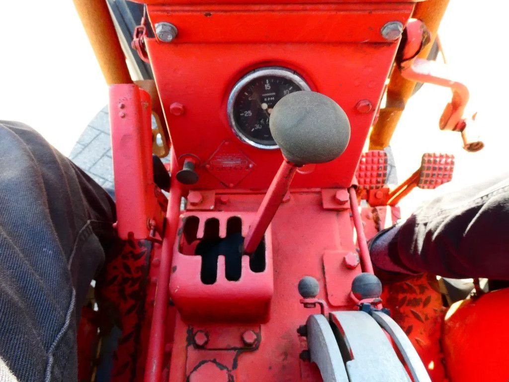 Traktor des Typs Renault Super 7 2wd / 2703 Draaiuren / Smalspoortrekker, Gebrauchtmaschine in Swifterband (Bild 10)