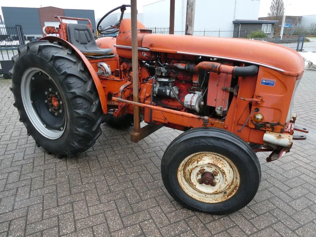 Traktor типа Renault Super 7 2wd / Margetrekker, Gebrauchtmaschine в Swifterband (Фотография 2)