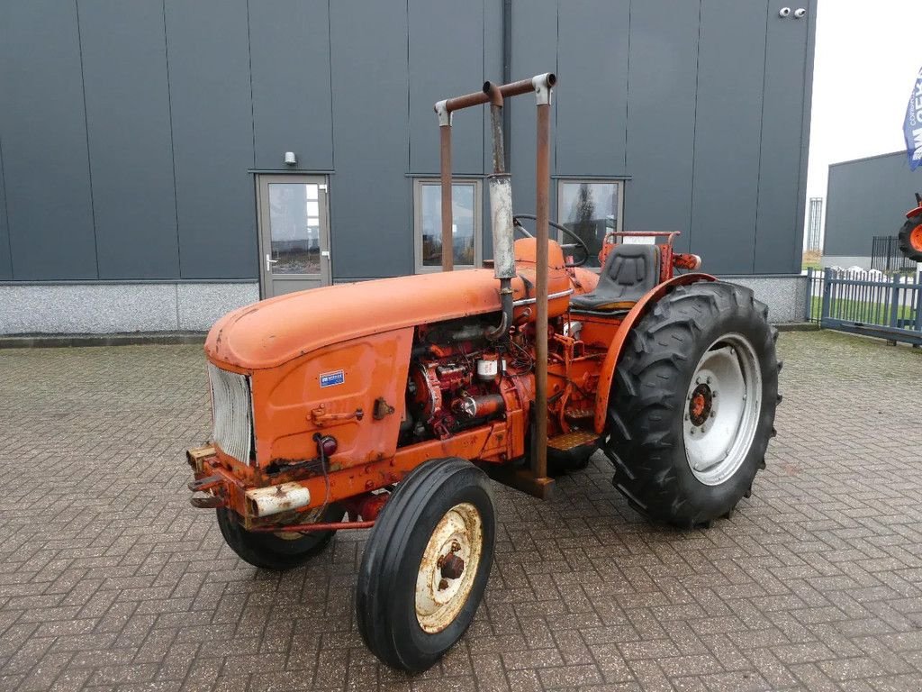 Traktor типа Renault Super 7 2wd / Margetrekker, Gebrauchtmaschine в Swifterband (Фотография 3)