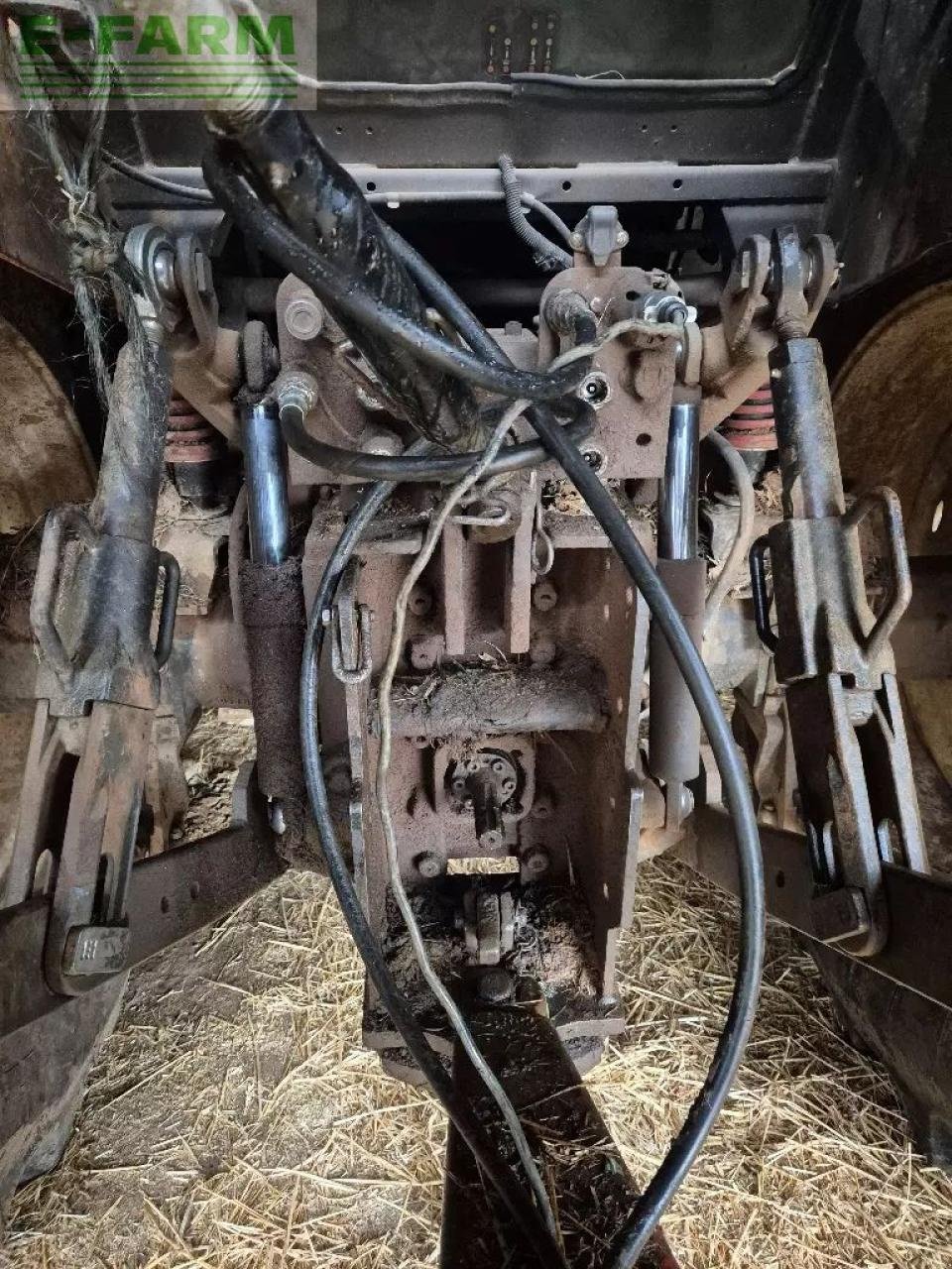 Traktor от тип Renault temis 650 z, Gebrauchtmaschine в CHAUVONCOURT (Снимка 8)