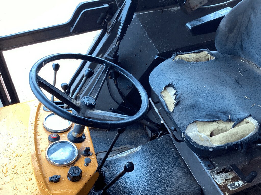 Traktor tip Renault TRACTEUR 75-12 LS, Gebrauchtmaschine in Paray-le-monial (Poză 5)
