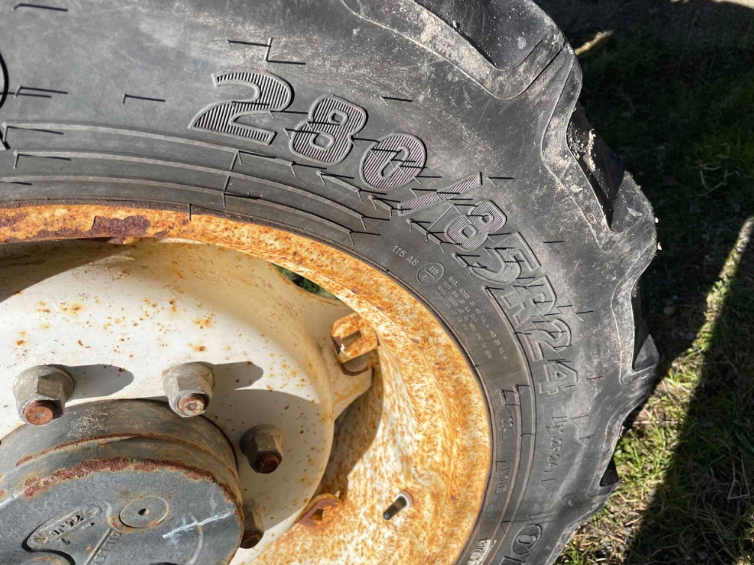 Traktor typu Renault Tracteur agricole ERGOS90 Renault, Gebrauchtmaschine v LA SOUTERRAINE (Obrázek 5)