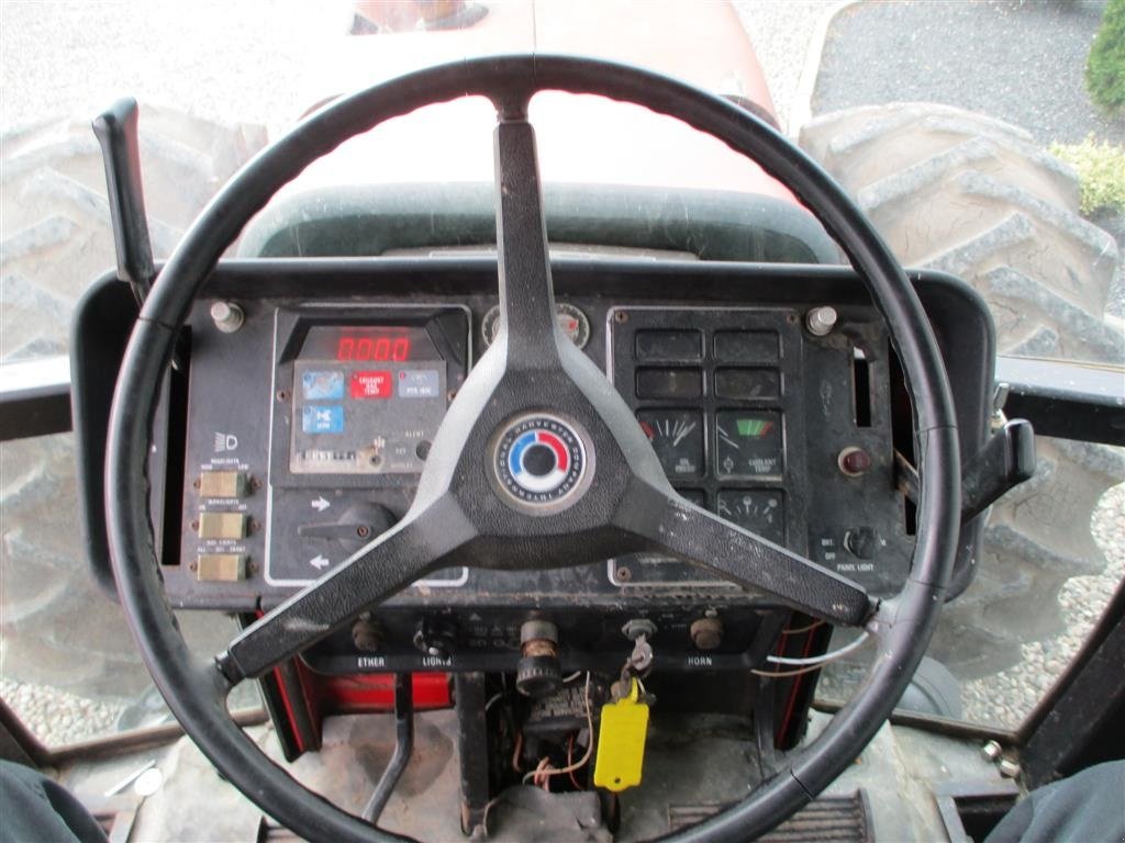 Traktor du type R.M. International 3588 Amerikaner klassiker, Gebrauchtmaschine en Lintrup (Photo 7)