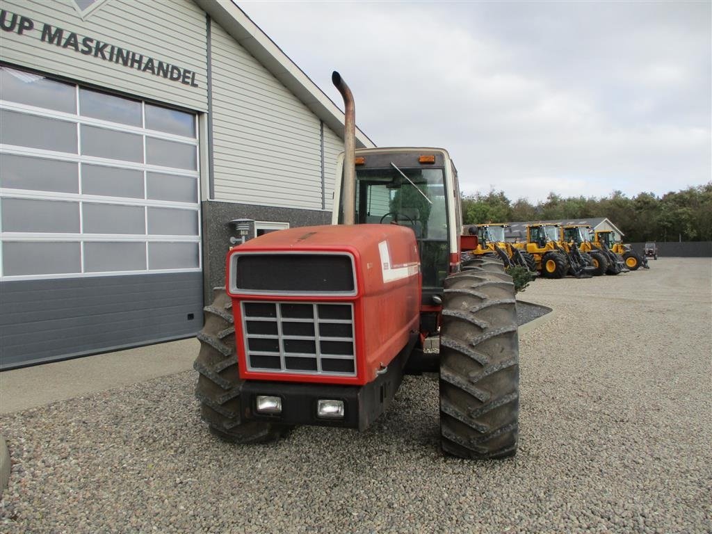 Traktor du type R.M. International 3588 Amerikaner klassiker, Gebrauchtmaschine en Lintrup (Photo 12)