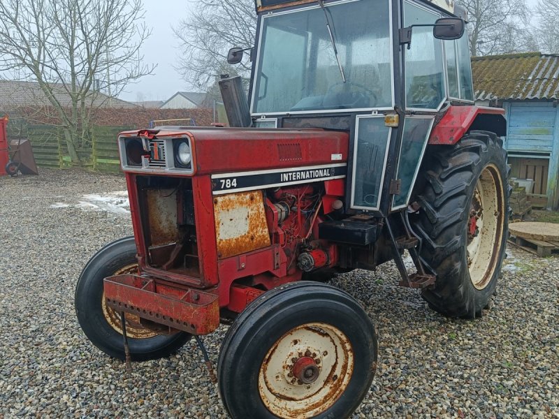 Traktor tip R.M. International 784 defekt  egtved, Gebrauchtmaschine in Egtved (Poză 1)