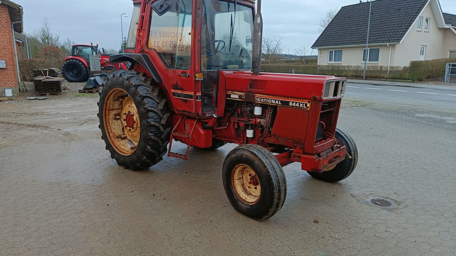 Traktor vrste R.M. International 844 XL, Gebrauchtmaschine v Egtved (Slika 3)