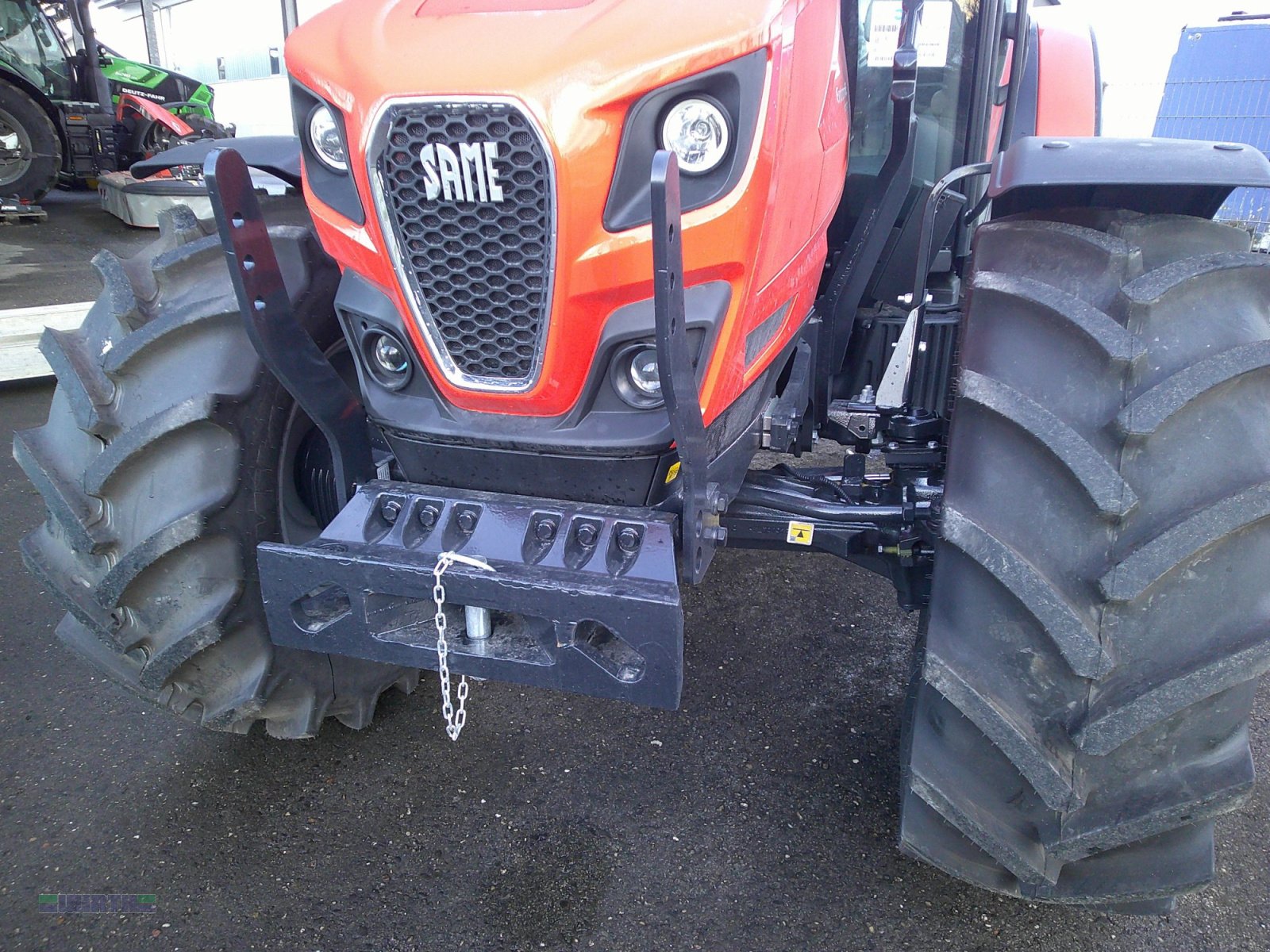 Traktor del tipo Same Deutz-Fahr Explorer 75 Natural GS, Komfortkabine mit Beifahrersitz, 40 km/h, mit Stoll.Industrielader 38-20 P, Einhebelsteuergerät, Anbauteile montiert, Neumaschine In Buchdorf (Immagine 24)