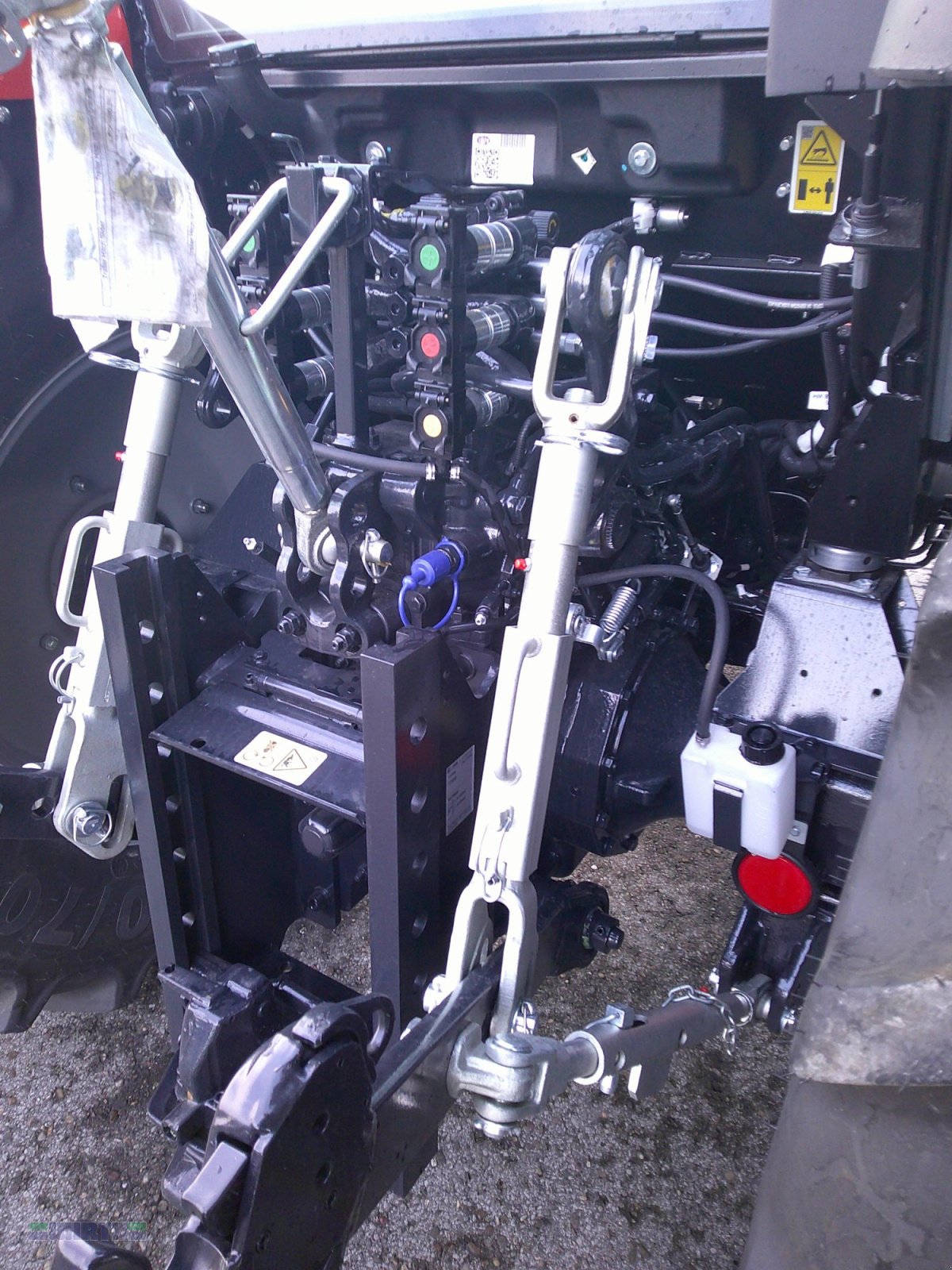 Traktor del tipo Same Deutz-Fahr Explorer 75 Natural GS, Komfortkabine mit Beifahrersitz, 40 km/h, mit Stoll.Industrielader 38-20 P, Einhebelsteuergerät, Anbauteile montiert, Neumaschine In Buchdorf (Immagine 25)