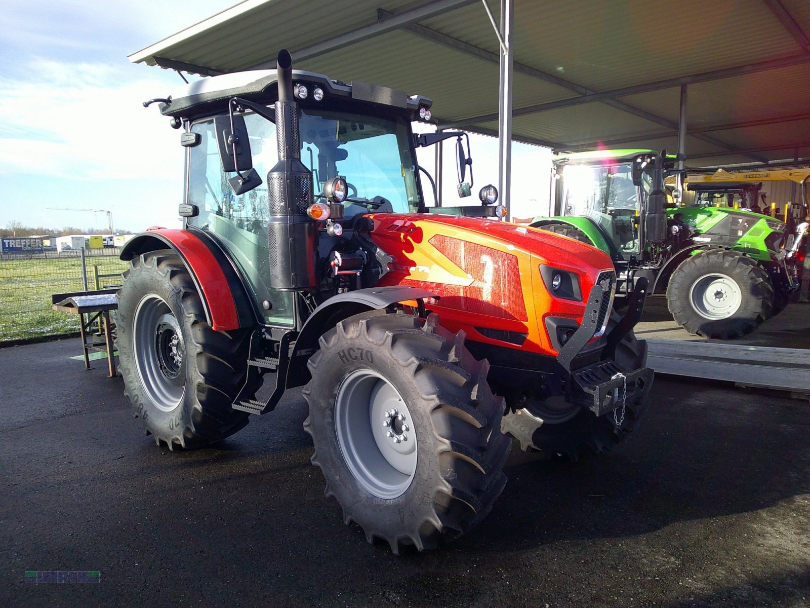 Traktor del tipo Same Deutz-Fahr Explorer 75 Natural GS/ Powershuttle, nasse Kupplung, Komfortmodell, (Deutz 5075 GS), Neumaschine In Buchdorf (Immagine 1)