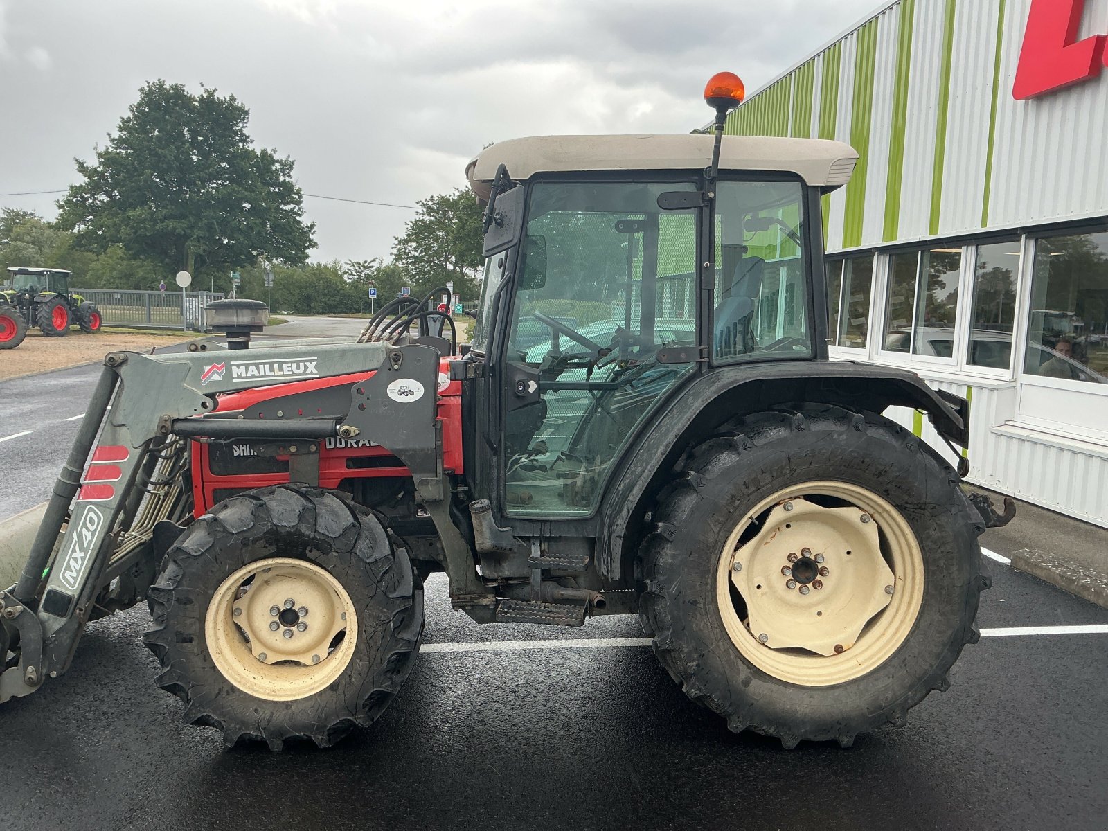 Traktor от тип Same DORADO 55, Gebrauchtmaschine в ST CLEMENT DE LA PLACE (Снимка 2)