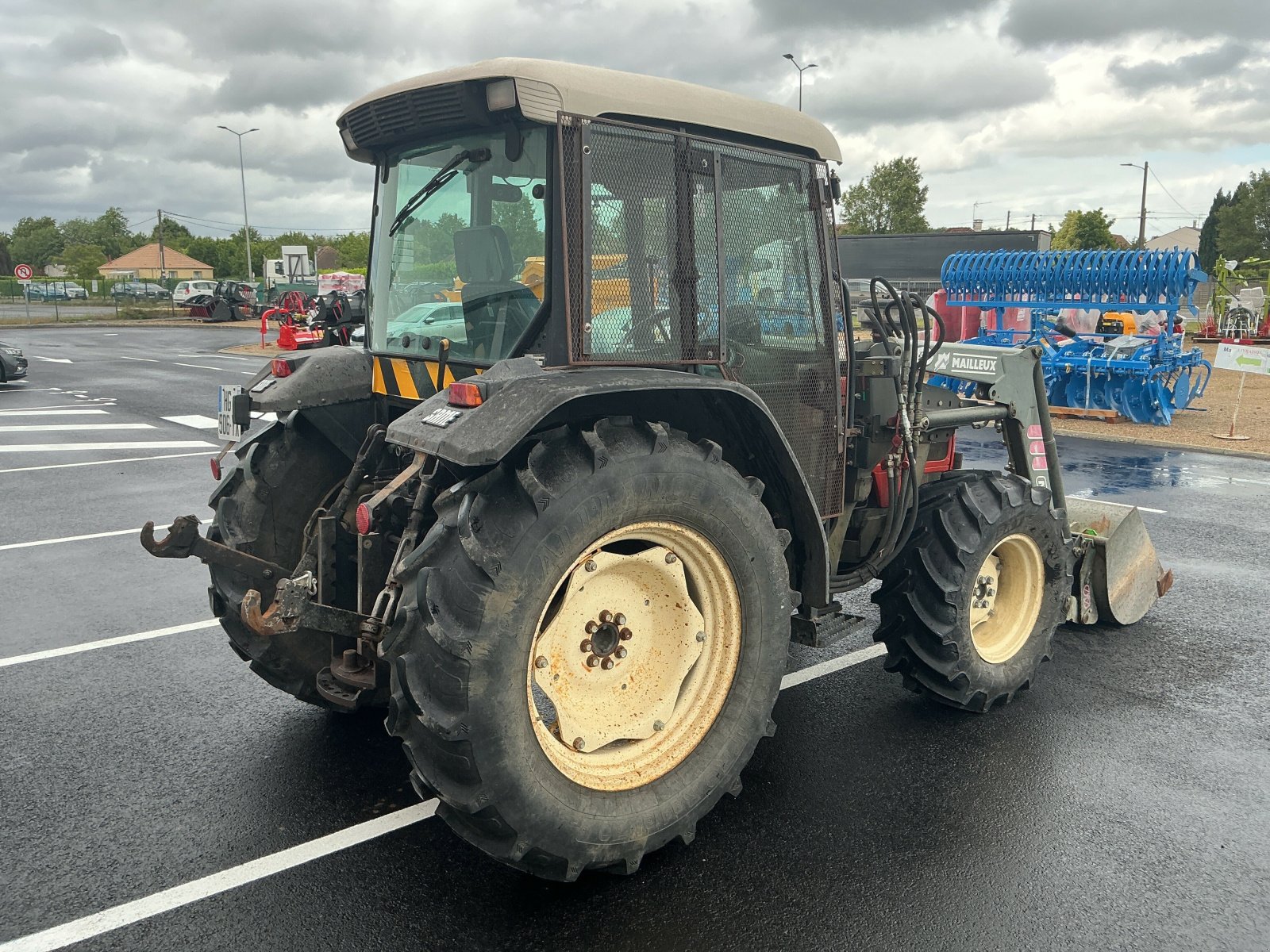Traktor от тип Same DORADO 55, Gebrauchtmaschine в ST CLEMENT DE LA PLACE (Снимка 5)