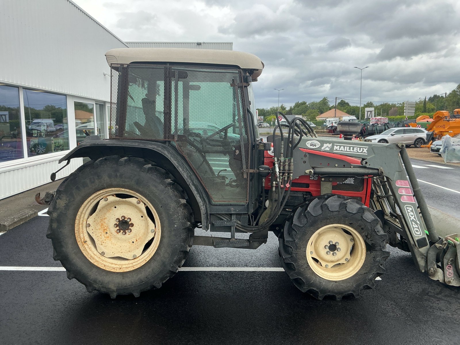 Traktor от тип Same DORADO 55, Gebrauchtmaschine в ST CLEMENT DE LA PLACE (Снимка 7)