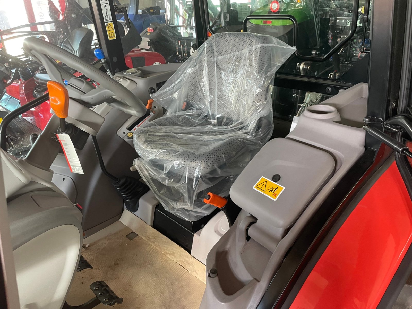 Traktor des Typs Same Dorado 80 Natural GS, Neumaschine in Dannstadt-Schauernheim (Bild 5)