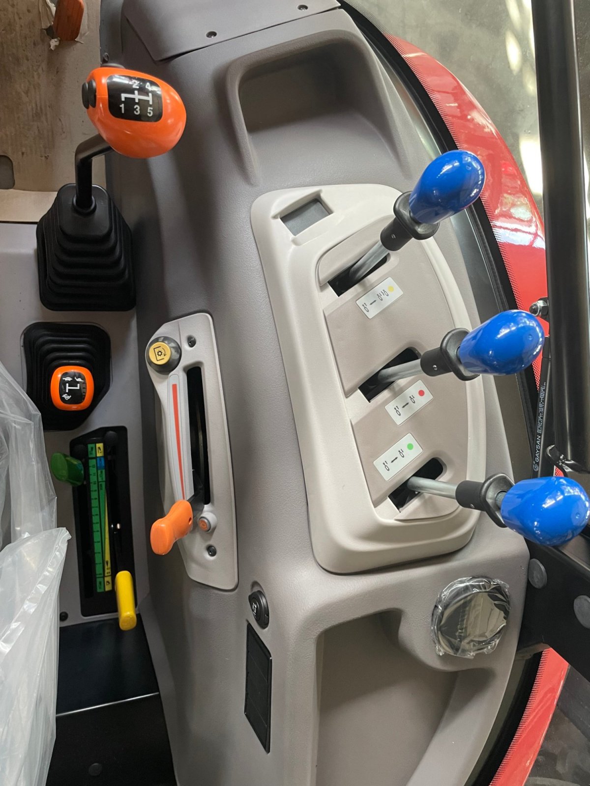 Traktor des Typs Same Dorado 80 Natural GS, Neumaschine in Dannstadt-Schauernheim (Bild 6)