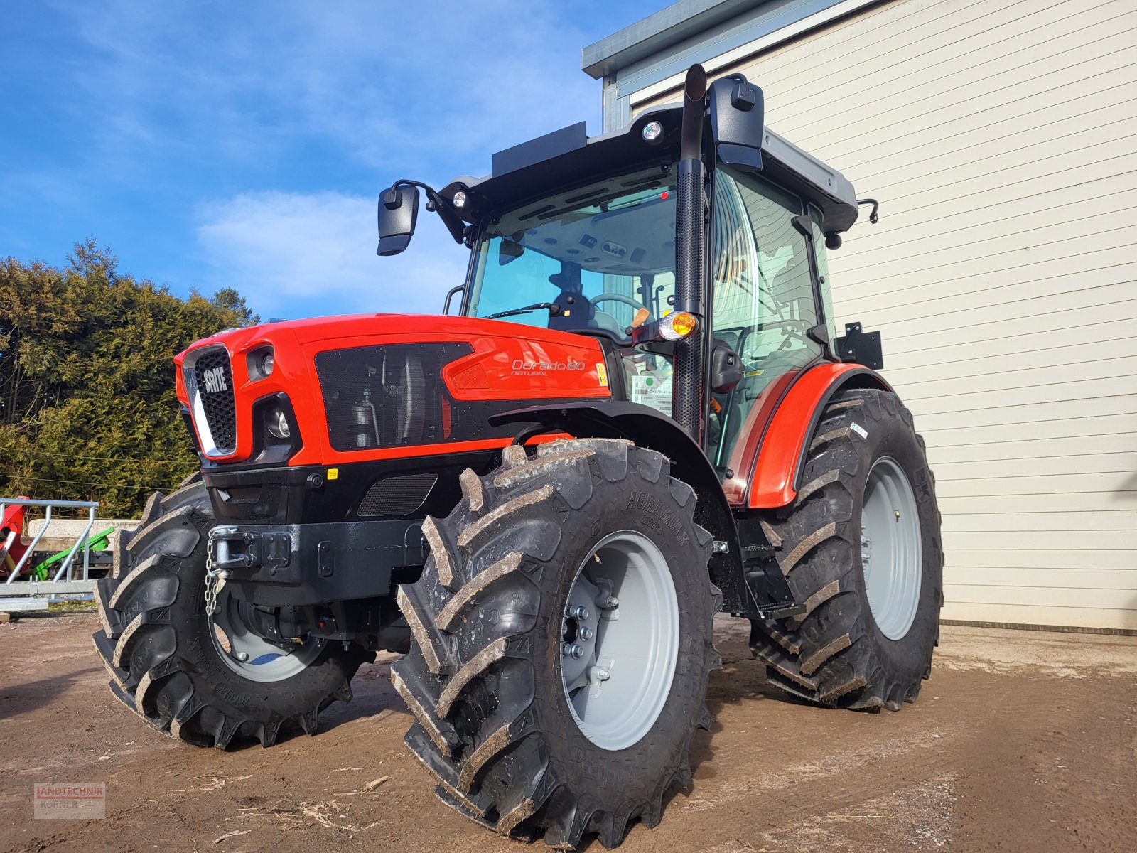 Traktor des Typs Same Dorado 80 Natural GS, Neumaschine in Kirkel-Altstadt (Bild 1)