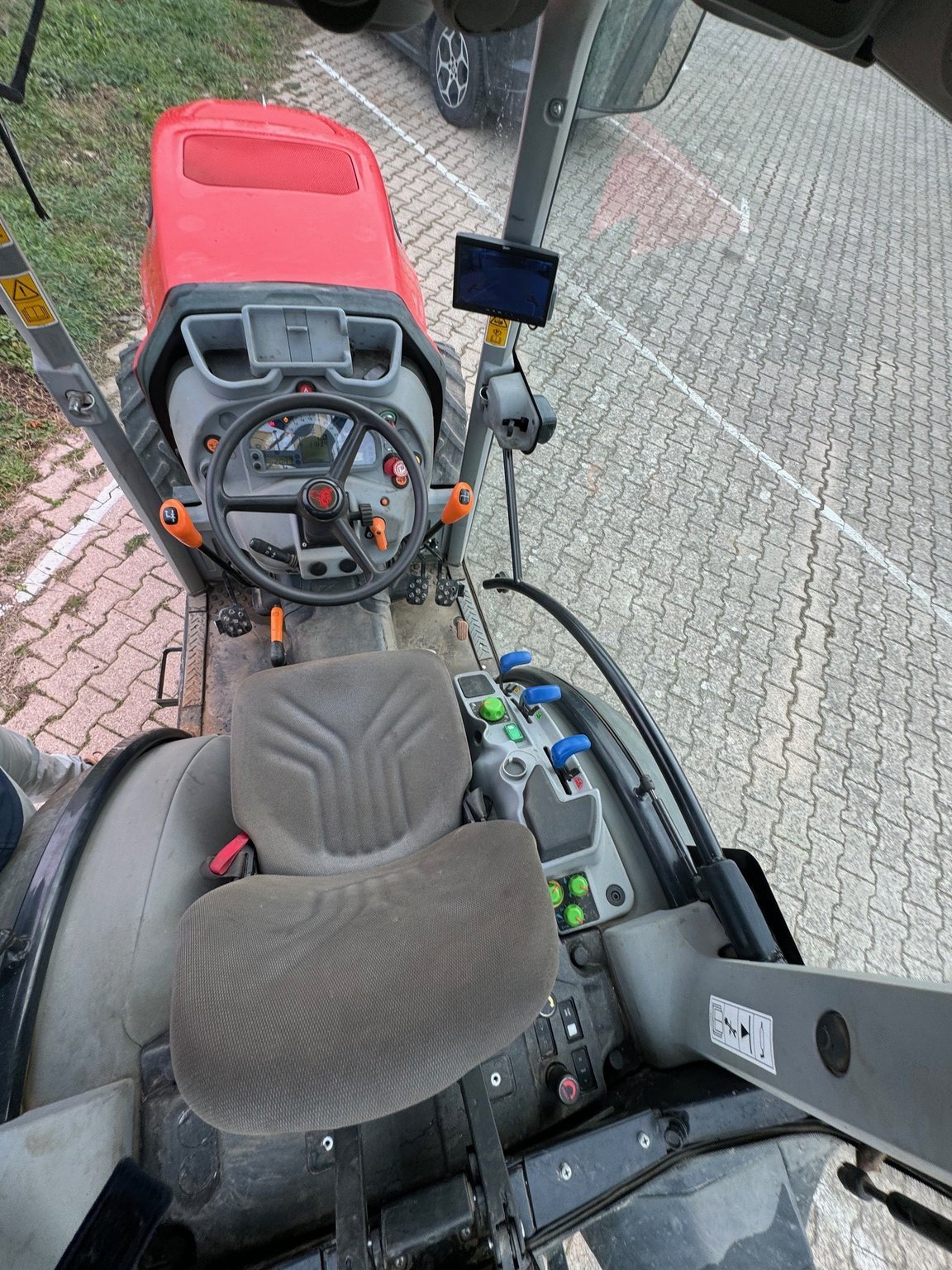 Traktor des Typs Same Tracteur agricole FRUTTETO Same, Gebrauchtmaschine in ROYNAC (Bild 7)