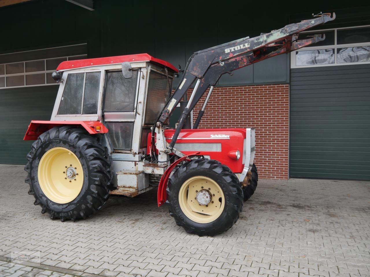 Traktor от тип Schlüter Compact 850 V, Gebrauchtmaschine в Borken (Снимка 1)