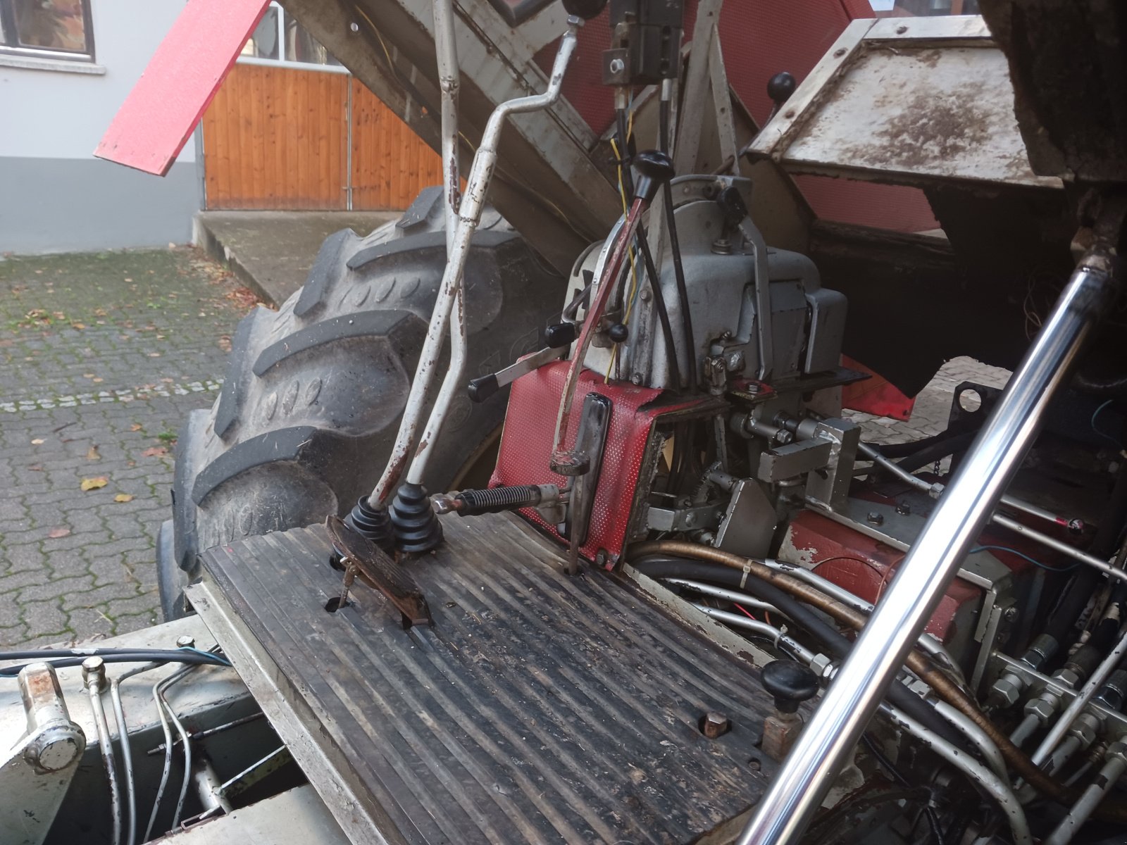 Traktor typu Schlüter Compact 850, Gebrauchtmaschine v Altdorf  (Obrázek 4)