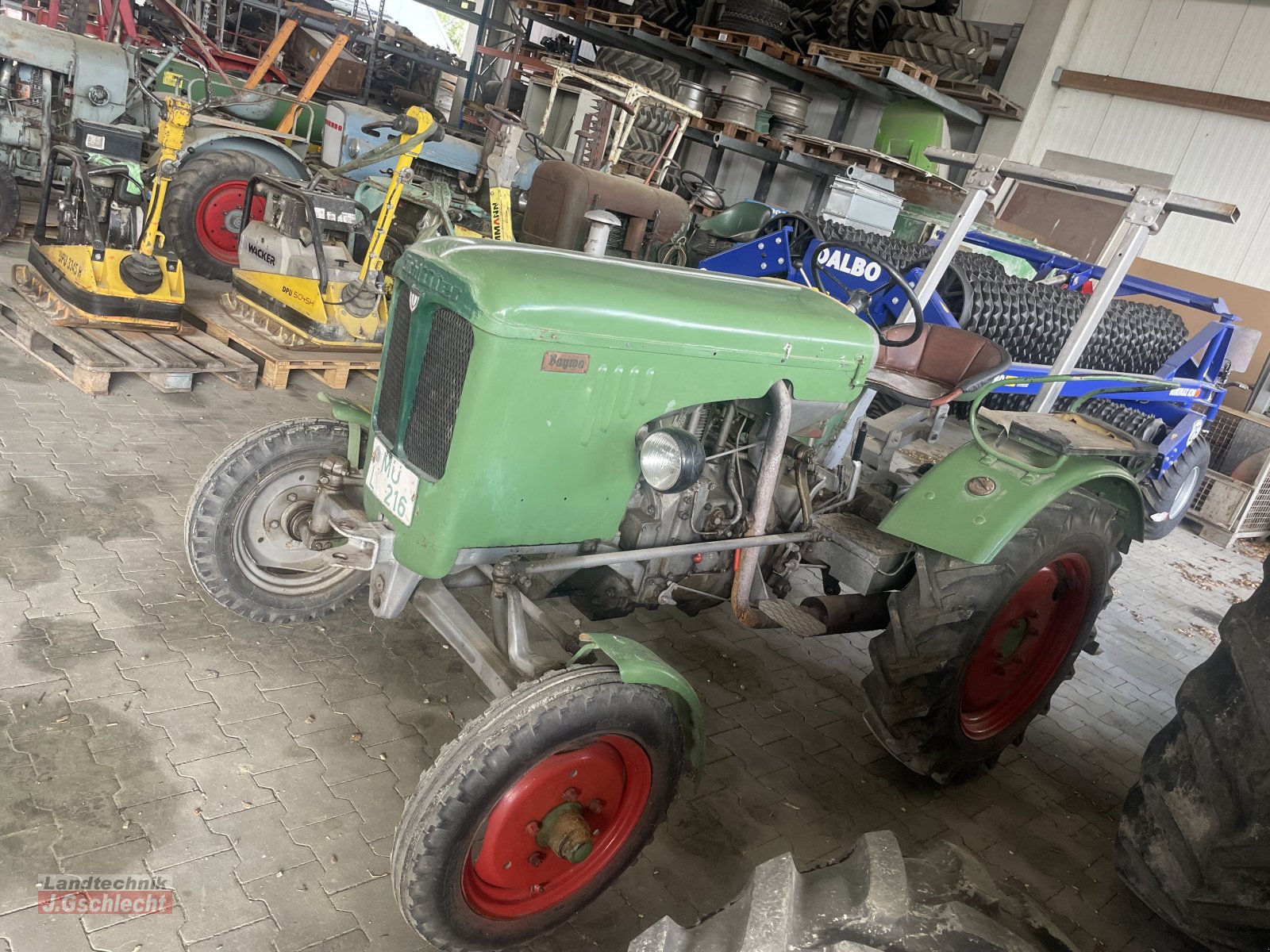 Traktor des Typs Schlüter SL15b, Gebrauchtmaschine in Mühldorf (Bild 2)